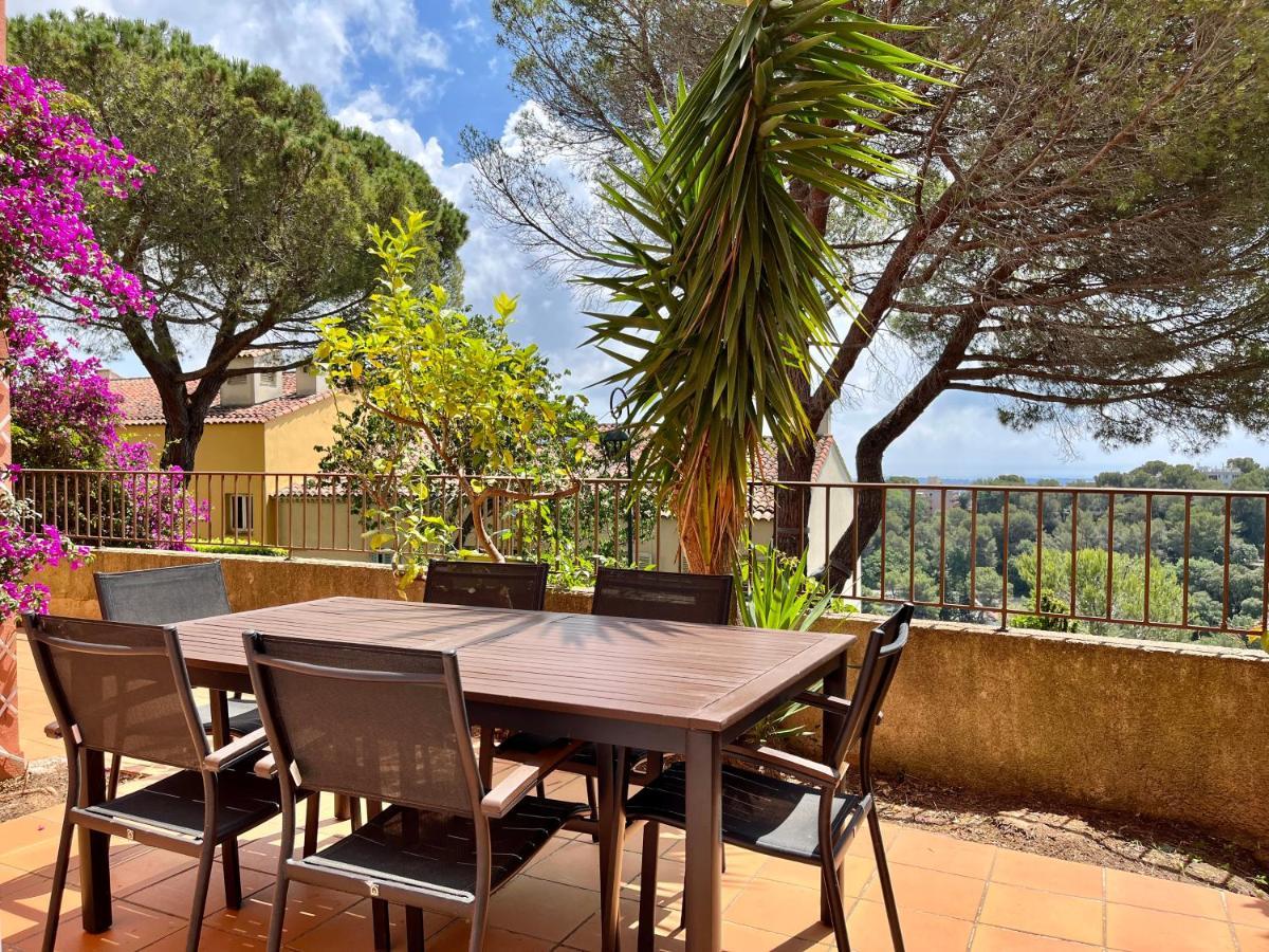 Village Typique - Piscine - Grande Terrasse Ombragee - Logement Climatise Mougins Eksteriør billede